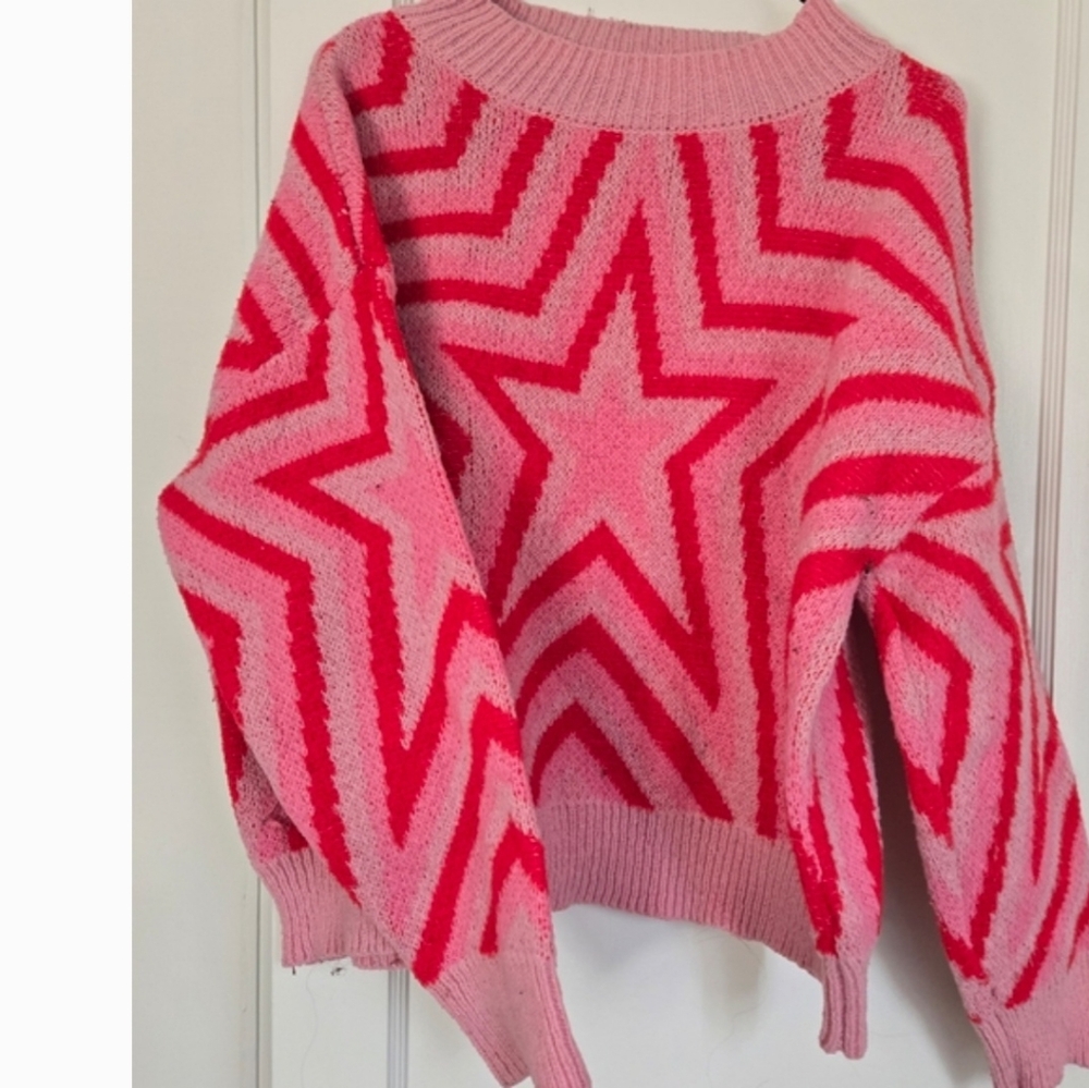 SHEIN Pink Crew Neck Sweater with Geometric Star Design